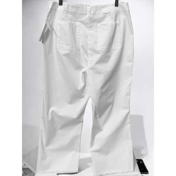 NEW DIRECTIONS FRINGED CUFF WHITE STRETCH FLAT FRONT STRAIGHT LEG PANTS NEW 12 - Picture 7 of 10